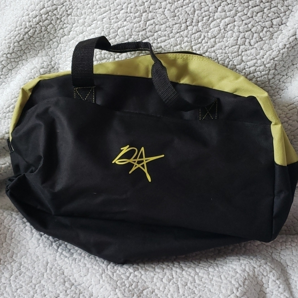 Star Colorblock Neon Green and Black Gym Workout Travel Tote Bag